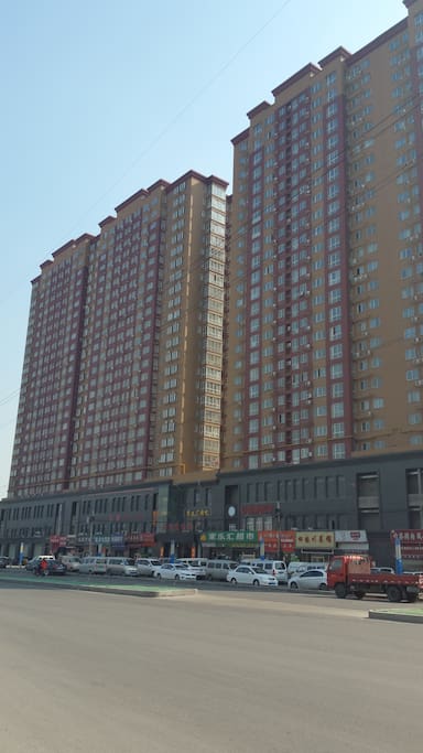 小区大门