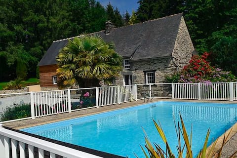 Domaine de Malvran - Brittany - heated swimming pool