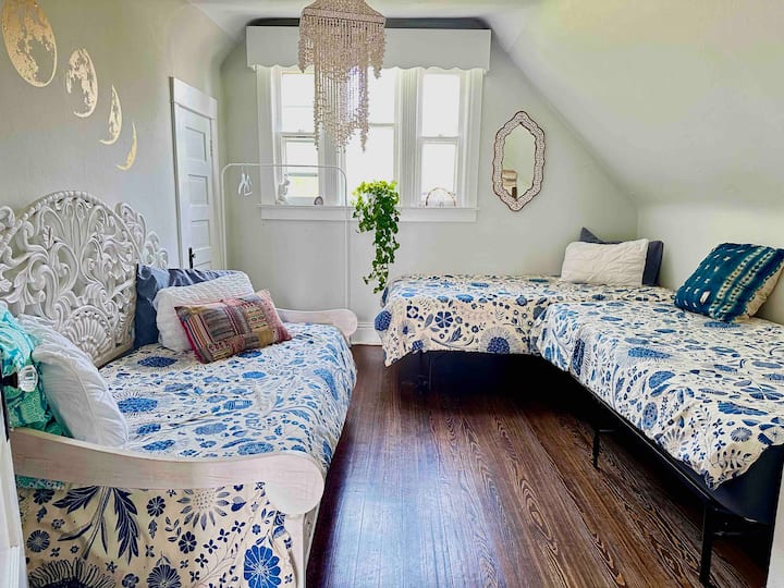 3 מיטות נפרדות 