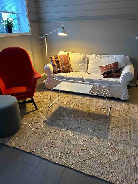 Apartment with own entrance