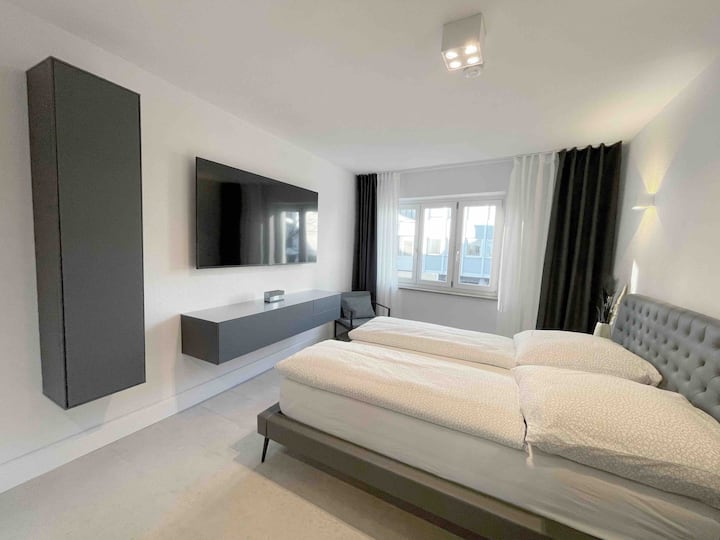 F10 APARTMENT Ulm MODERN — 93 m² — Deluxe