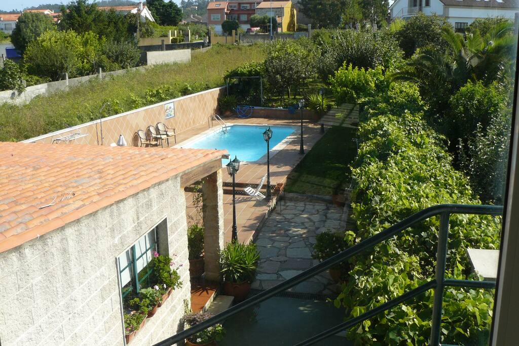 acceso a piscina