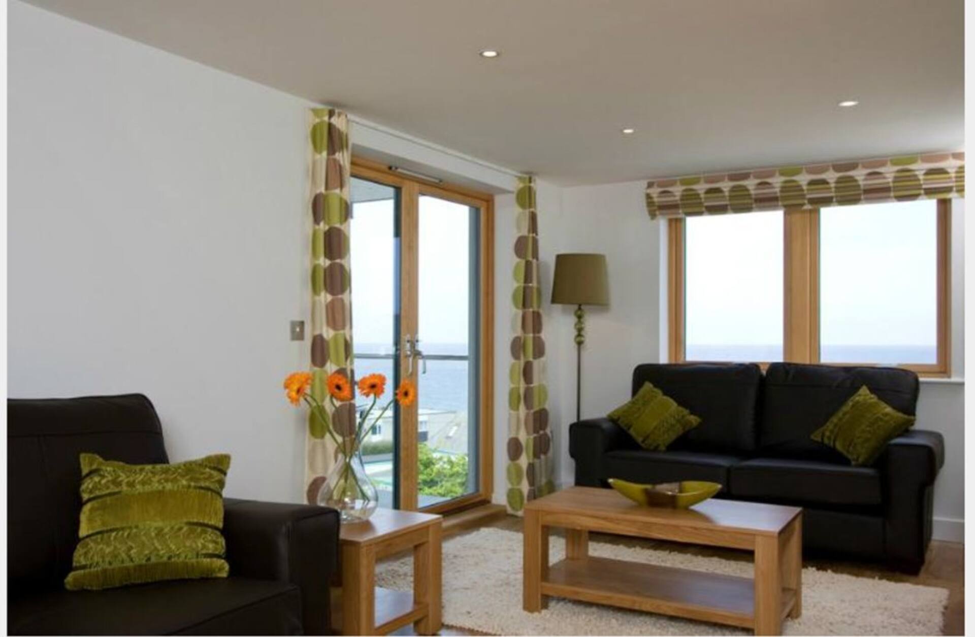 Una playa fistral con capacidad para 4 personas en 2 habitaciones.