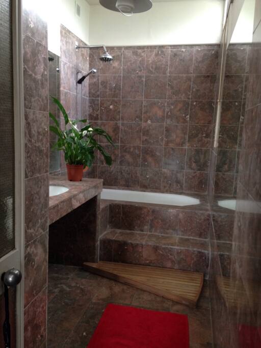 Salle de bain en marbre