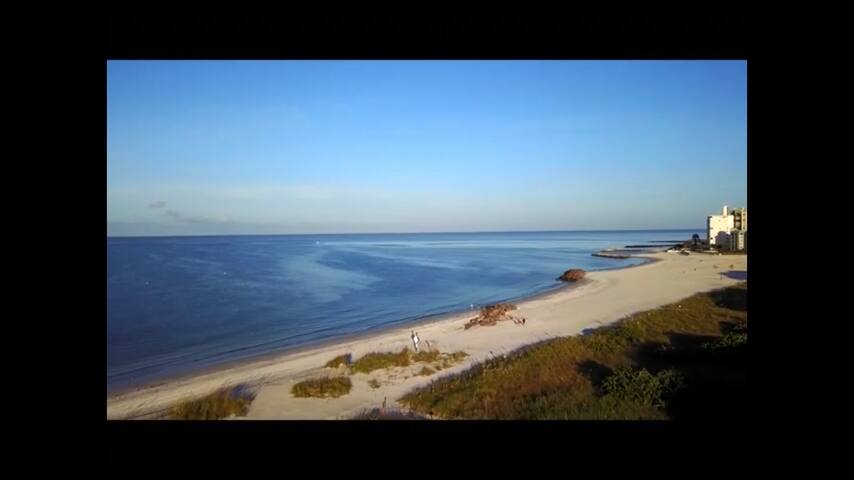 St Pete beach waterfront beach house private room