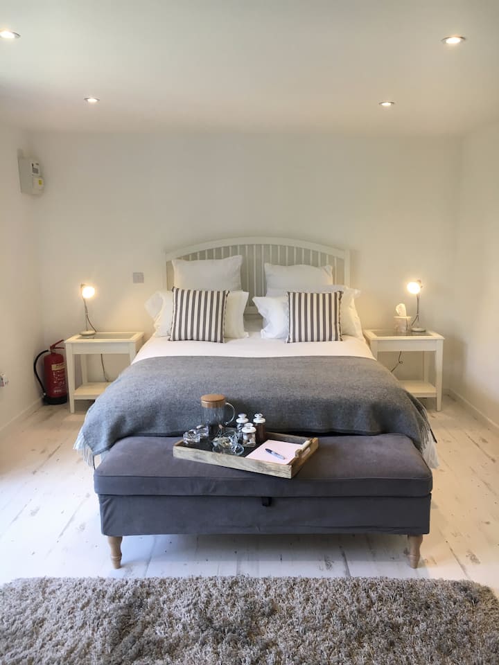 West Mersea Holiday Rentals & Homes England, United Kingdom Airbnb