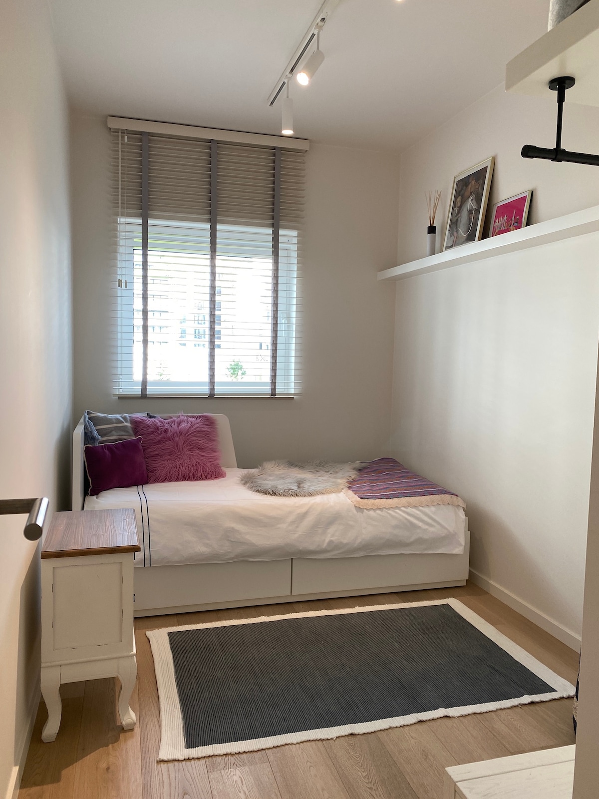 საძინებელი 2