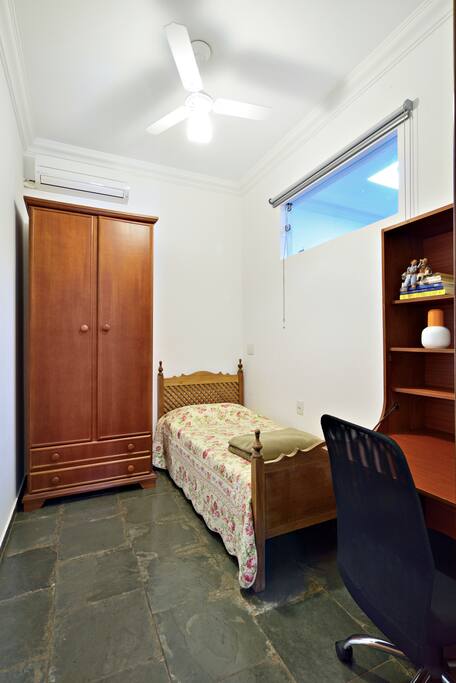 Outra vista do quarto dois