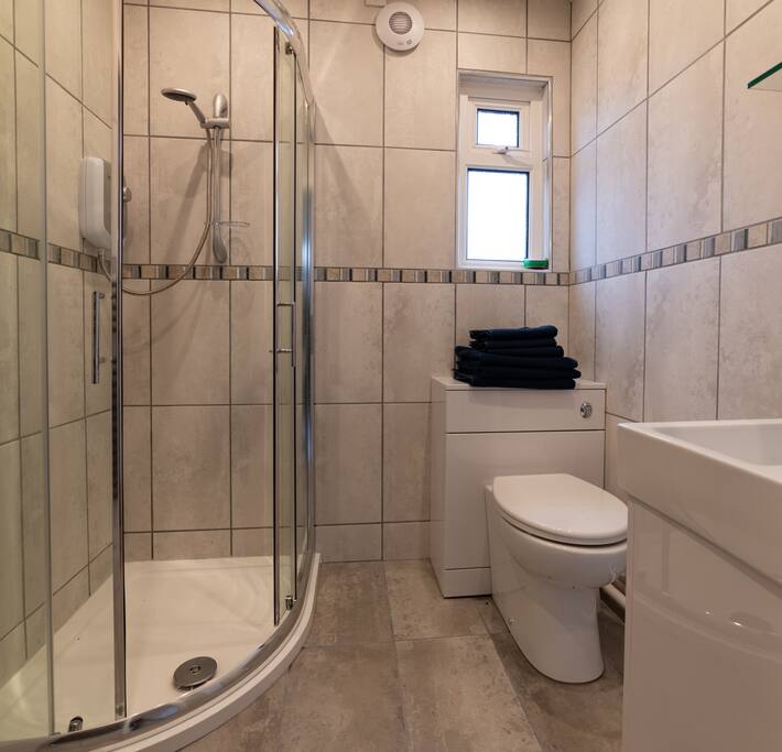 New bathroom installed in 2018.
