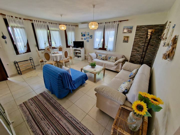 ห้องนั่งเล่น