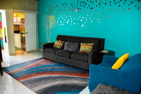 MoBay Studio Apartment with Endless Views!