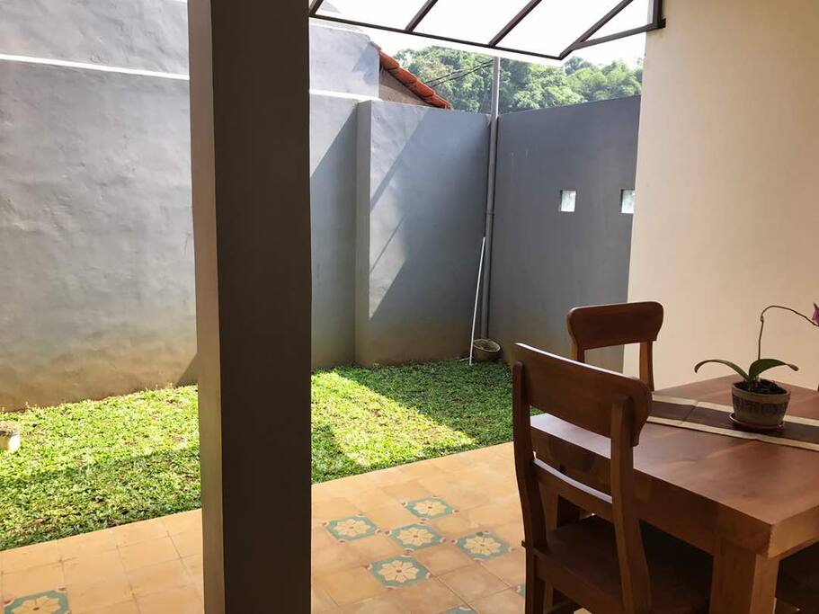 Dining Room with small terrace