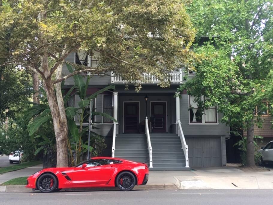 Midtown Vibe Victorian House