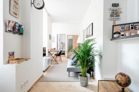 ★ Superbe T2 ★ Avignon centre ★ proche Place Pie ★