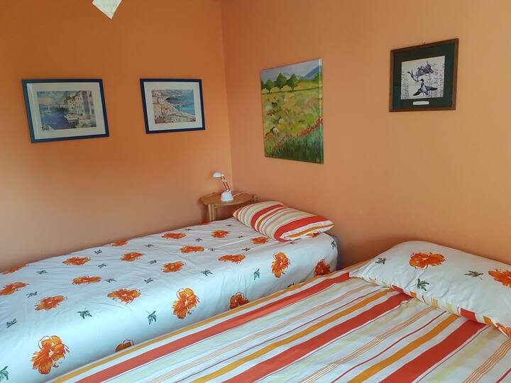 Спална соба 
90 x 200 см
120 x 200 см