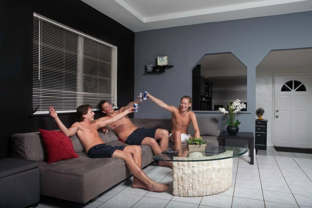Group of Guys from Norway (guest)