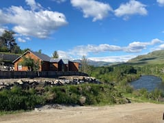 Romantic+cabin+for+two+on+Boulder+River+in+Montana