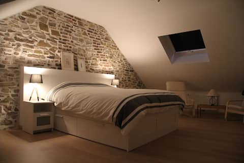 Gîte du Lac (Bambois) – 12 People – 7 Bedrooms