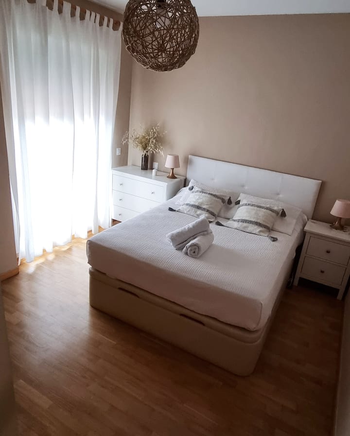 Chumba cha watu wawili cha Master