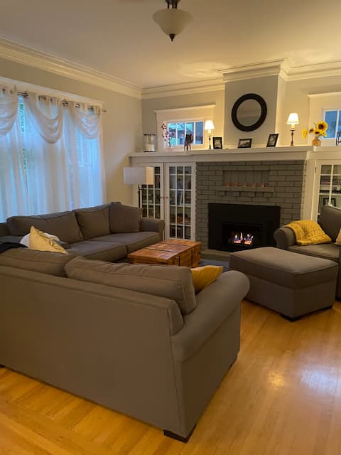 Lovely Craftsman Bungalow