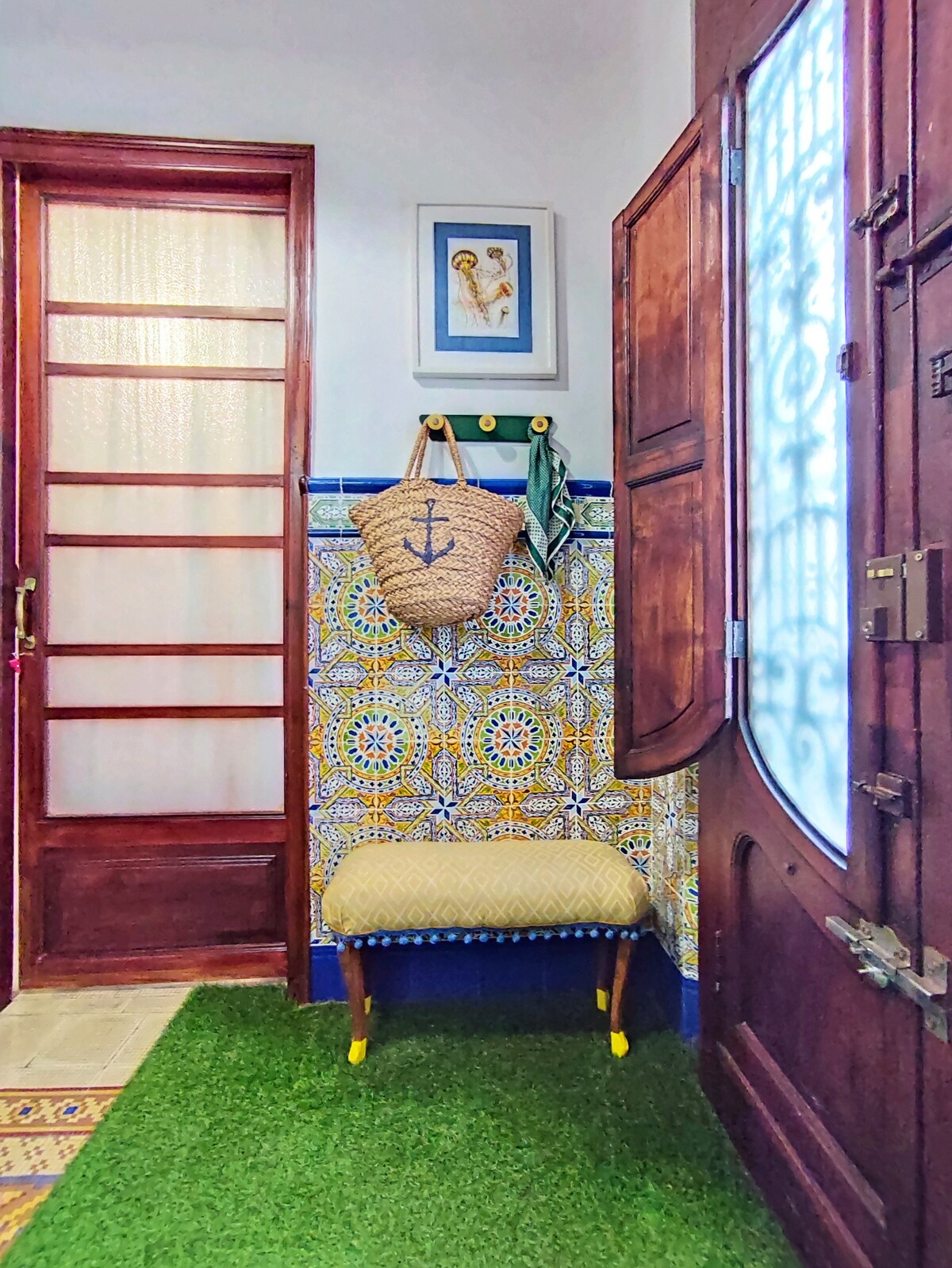 Top performing Airbnb: Casa Progreso/ House by the sea in Poblats Marítims
