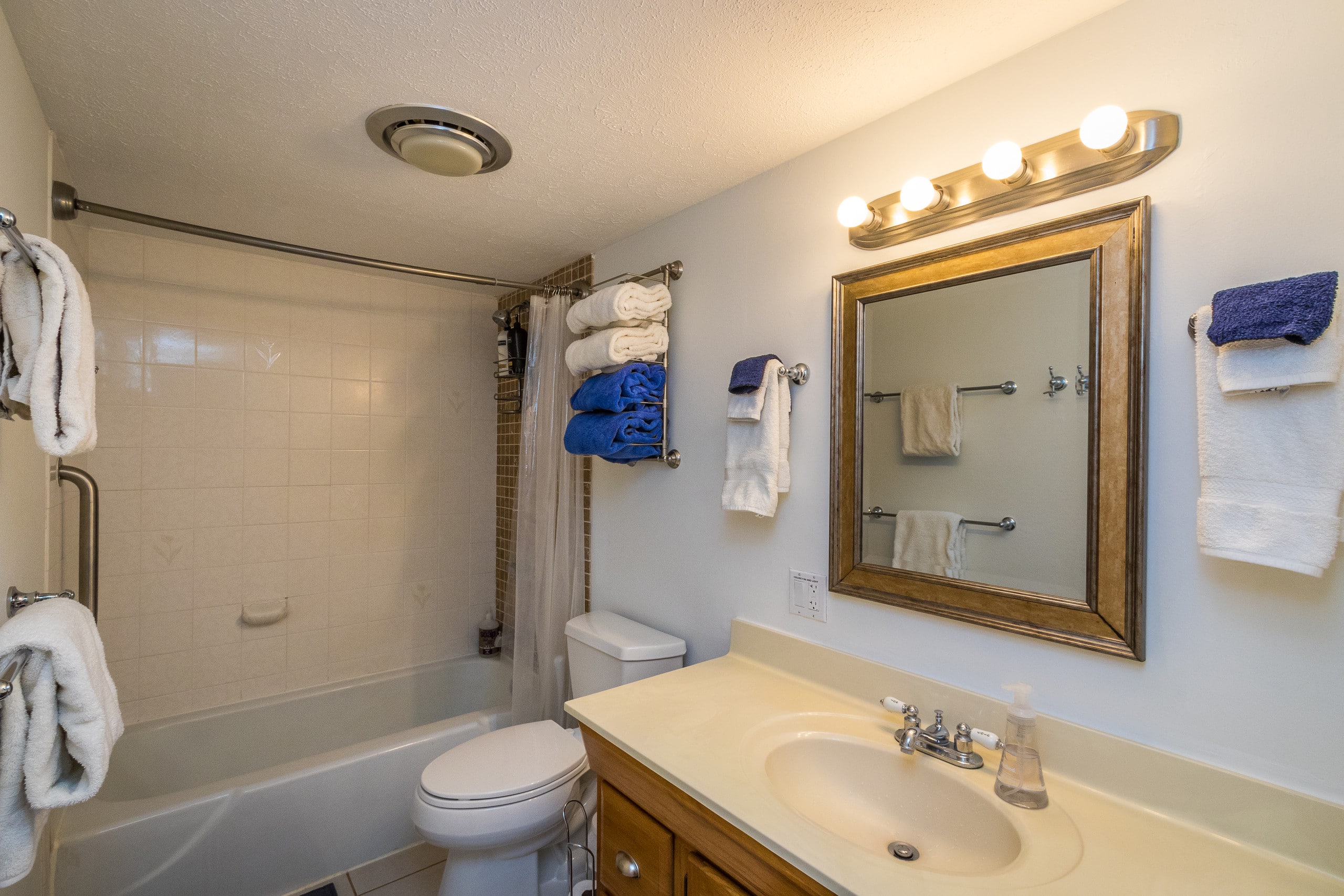 Condo in Kihei · ★4.9 · 1 bedroom · 1 bed · 1 bath - Image 14