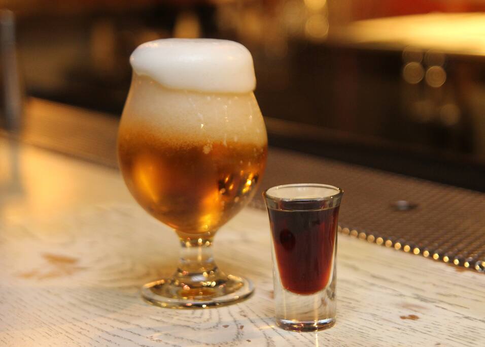 Photo de Fox Liquor Bar