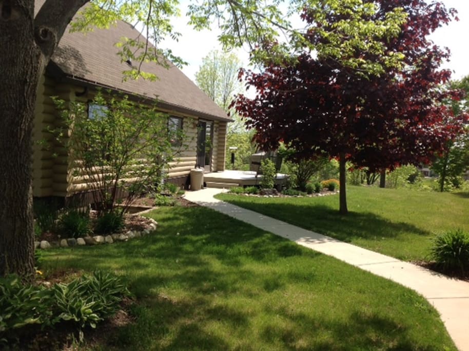 Kitchen Entrance/Walkway