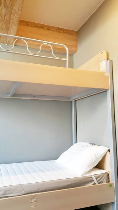 #202호_Room No.2_Quadruple_Dormitory