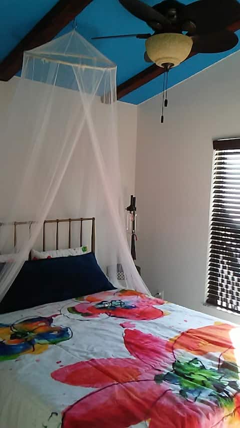 Private, Mediterranean retreat close to Disney!