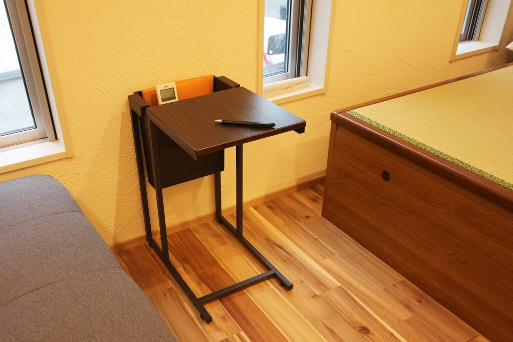 ミニテーブル/Mini Table
