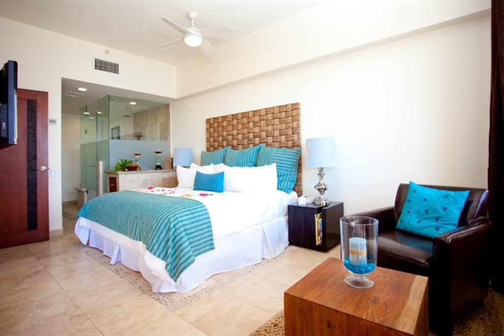 1BR Deluxe Room