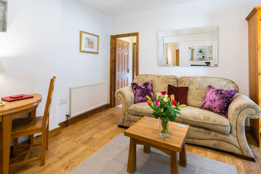 Saddlery Lounge Boutique Self Catering