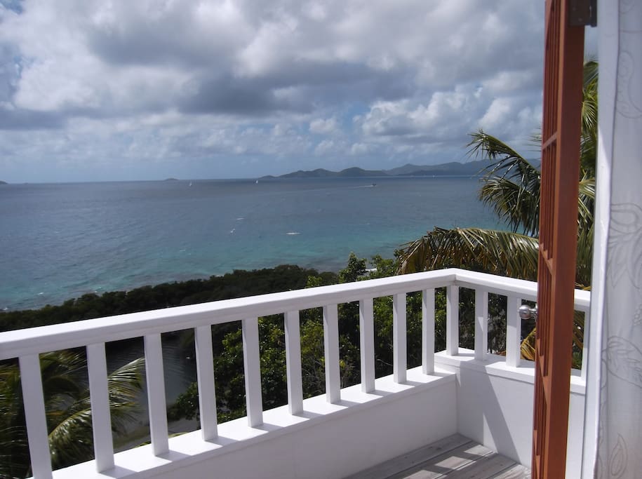 stunning views of islands and boats