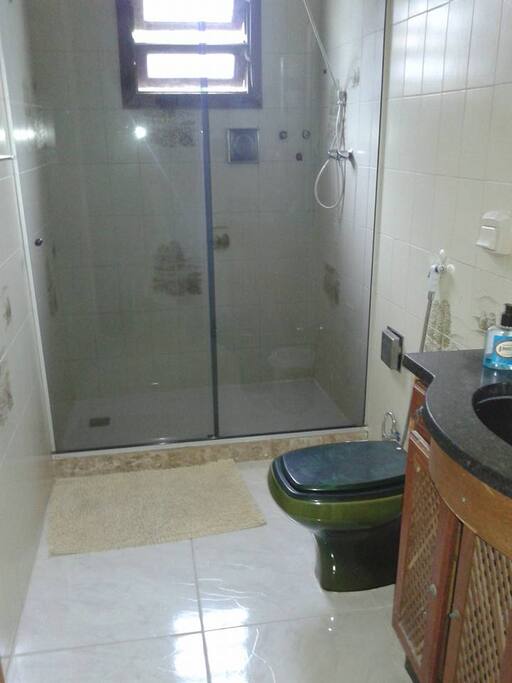 BANHEIRO SOCIAL