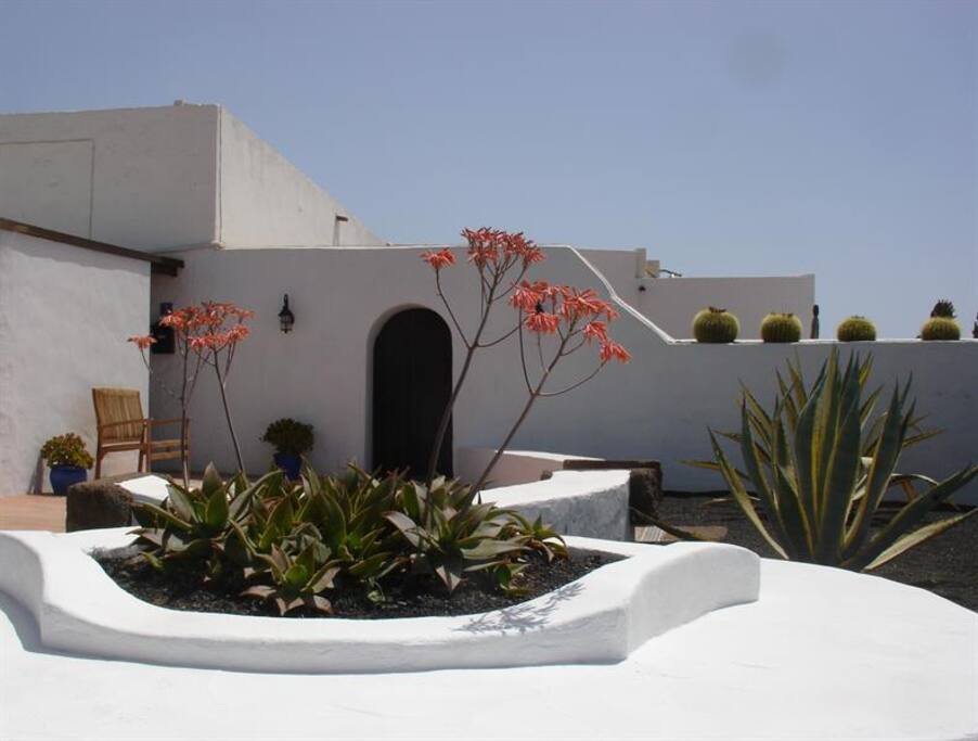 Entrance to Casa Camella