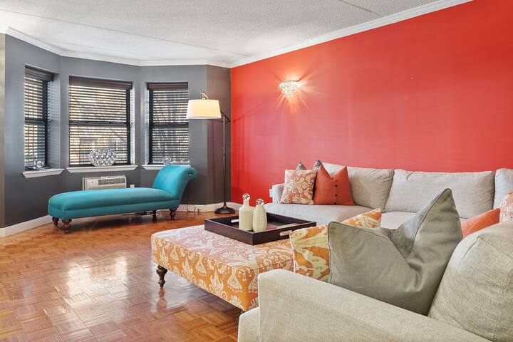 Wonderful 3 BR Harlem Townhouse | Near Everything gallery image 2