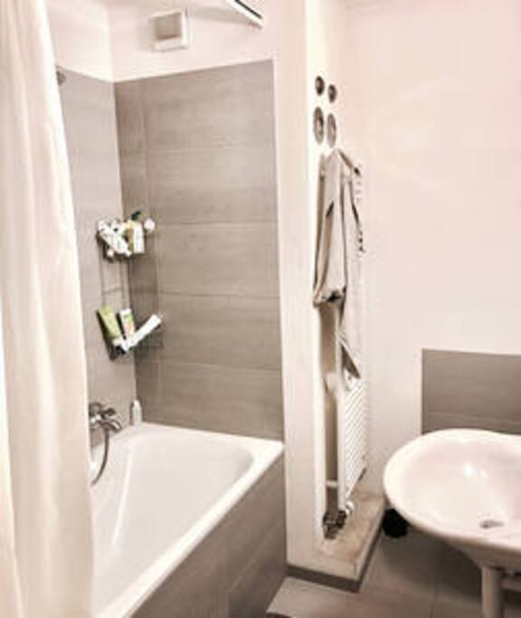 Bathroom with bathtub