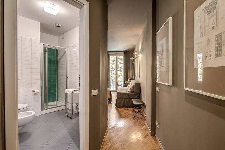 Luxury rooms down town gallery image 5