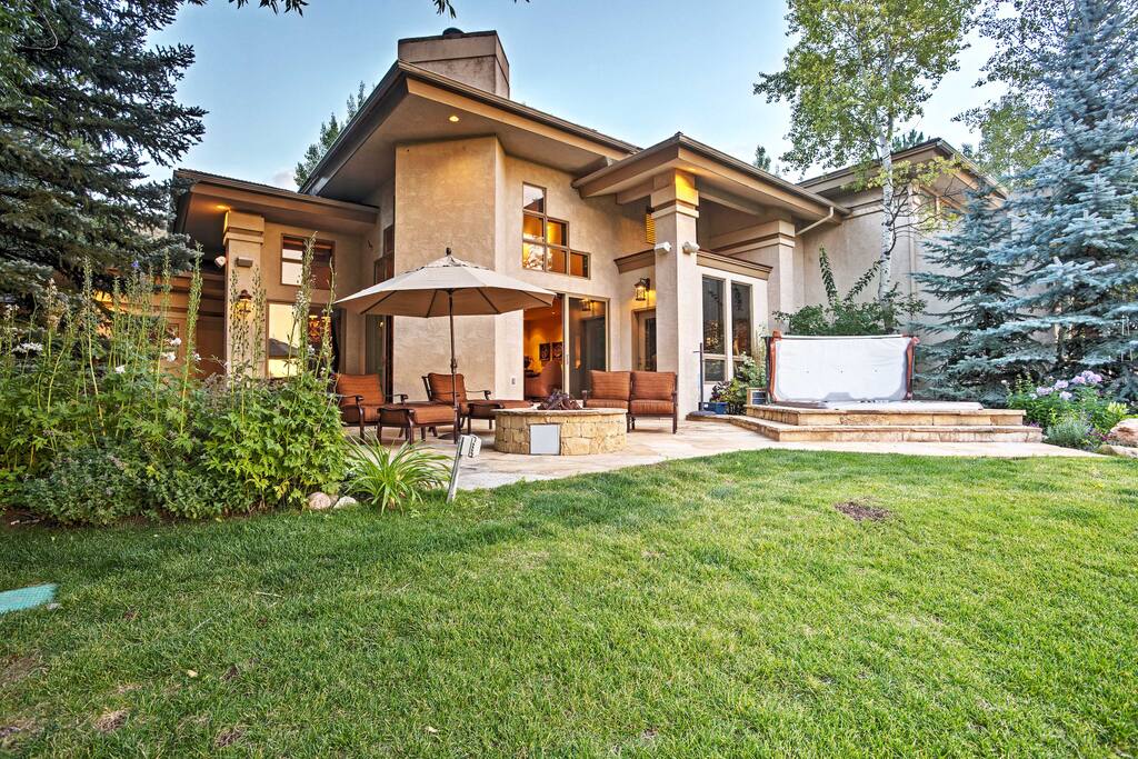 Nestled in the exclusive community of Arrowhead, this gorgeous property is just minutes away from Vail ski lifts.