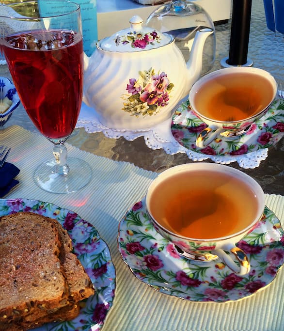 A sunny, light breakfast.