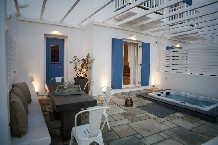 Villa Dimitra by the Sea gallery image 5