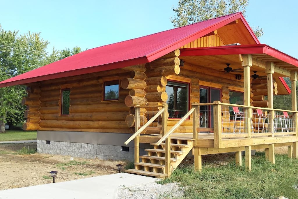 BIG TIMBER RIVER CABINS "The Eagle's Nest" Cabins for Rent in