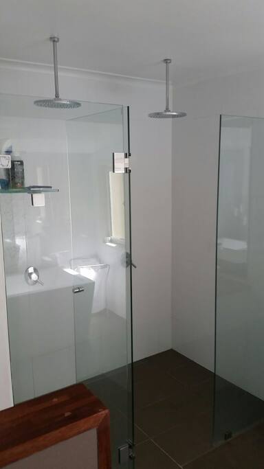Double shower in large bathroom