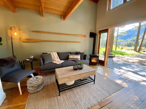 The Casita | Hot Tub + Sauna on the Blackfoot