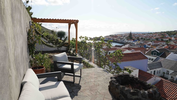 Casa Volta do Mar in Porto Pim, Horta
