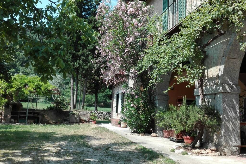 l'aia della cascina.