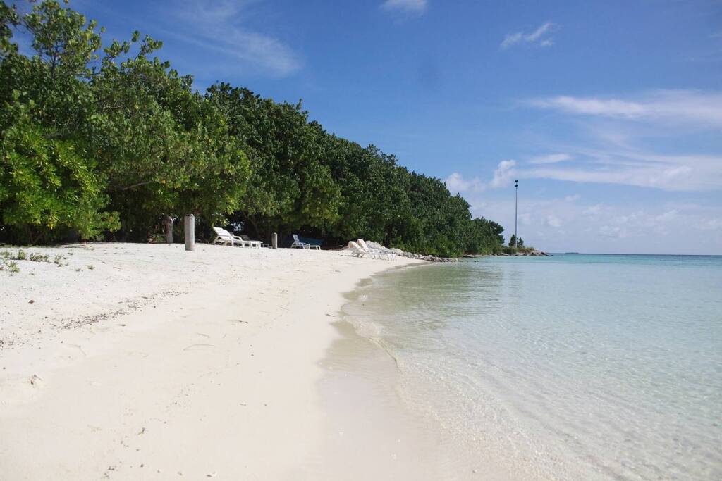 Just 2 mins from Hotel you will have bikini beach..where you can swim with bikinis