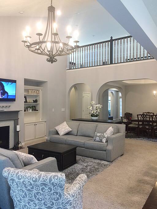 Family Room & Dining Room