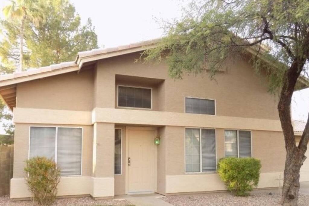 Plain 'ol AZ house.